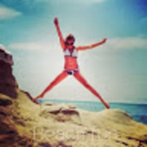 Meet your Posher, Mia